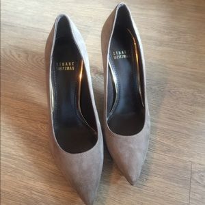 Stuart Weitzman -Daisy Praline Suede Heels